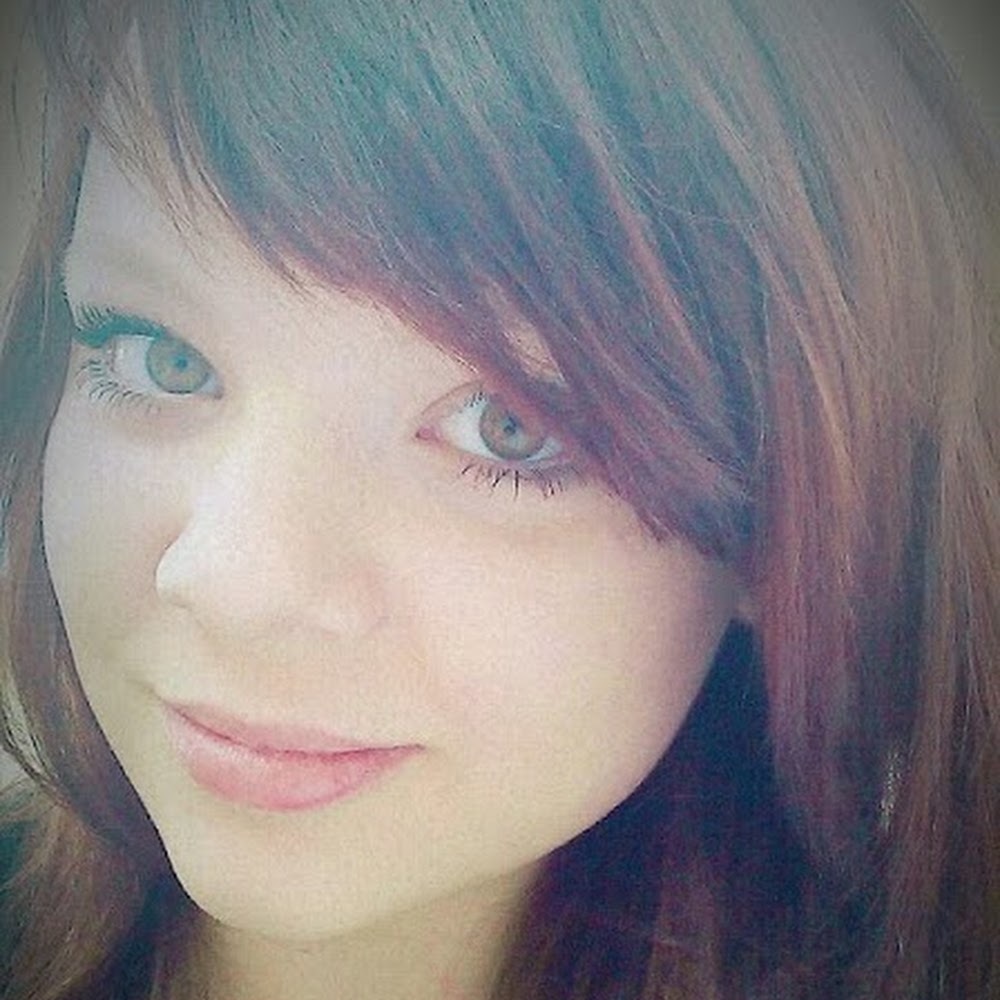 Meet your Posher, Polly